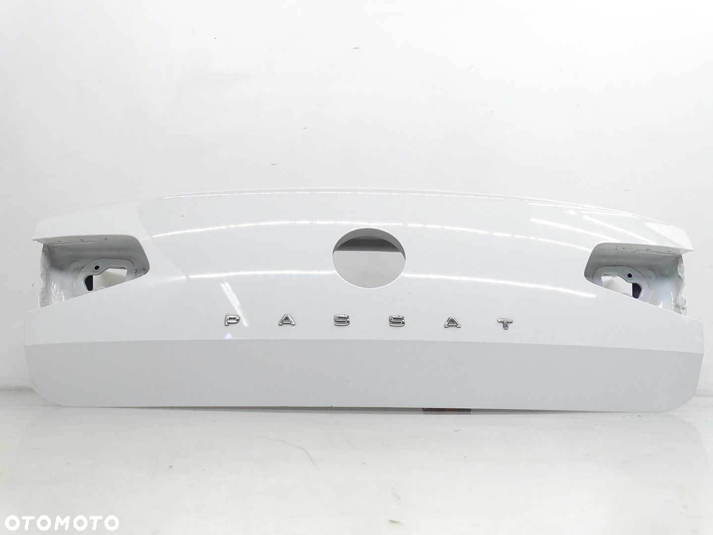 KLAPA POKRYWA TYŁ TYLNA BAGAŻNIKA VW PASSAT B8 LIFT SEDAN BIAŁA LC9A - 3