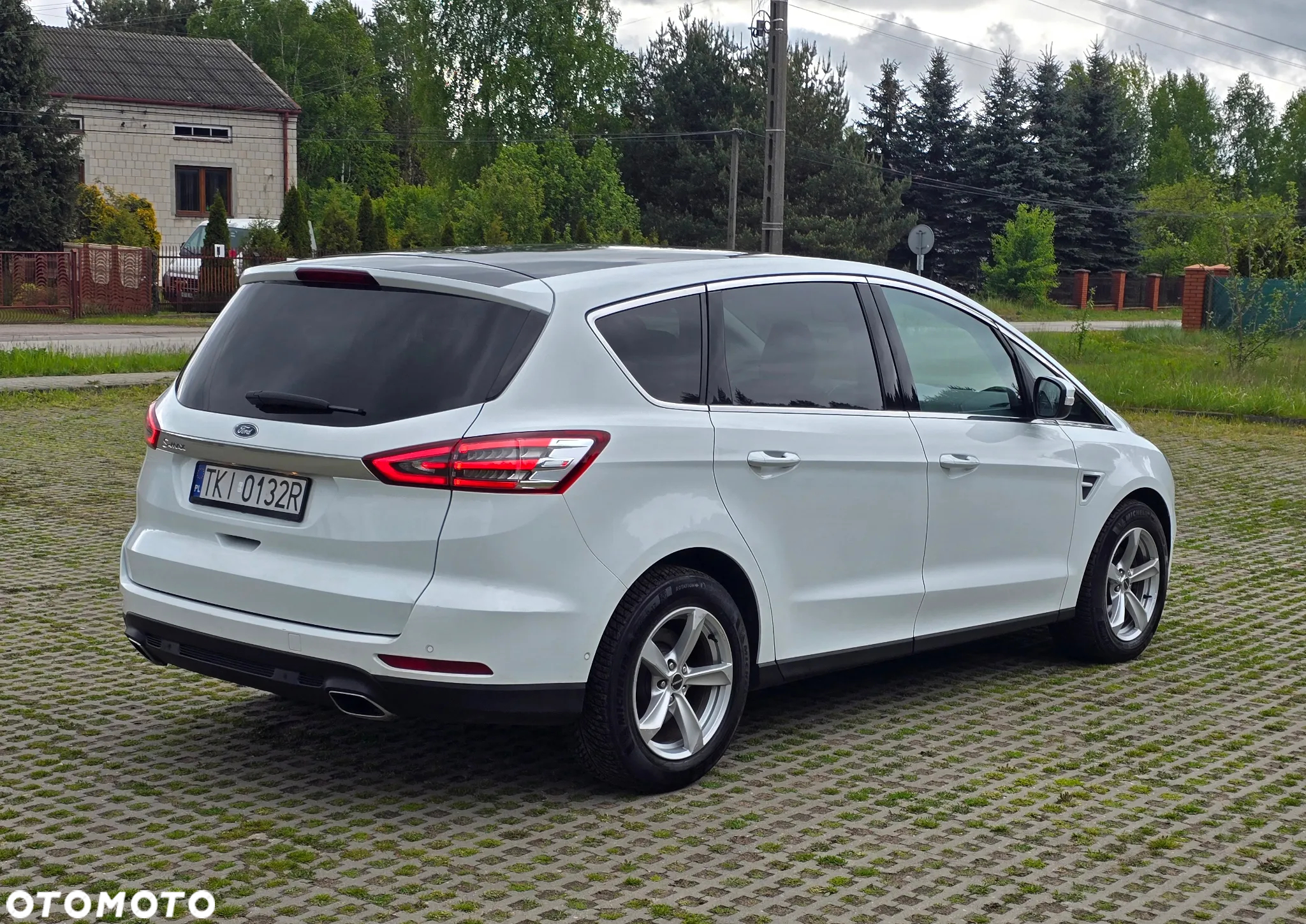 Ford S-Max 2.0 TDCi Titanium PowerShift - 8