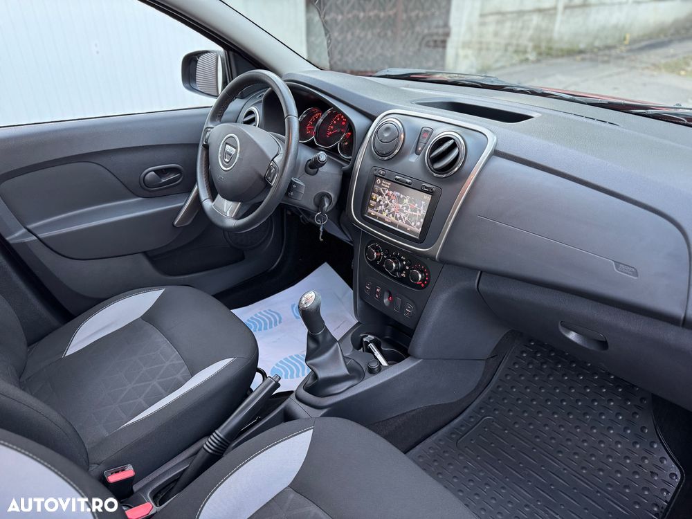 Dacia Sandero Stepway - 8