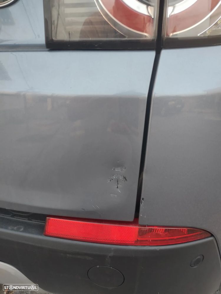 Land Rover Discovery Sport 2.0 TD4 HSE - 9