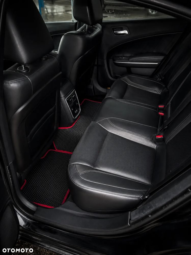 Dodge Charger - 9