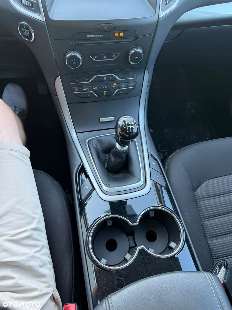Ford Galaxy 2.0 EcoBlue Titanium - 8