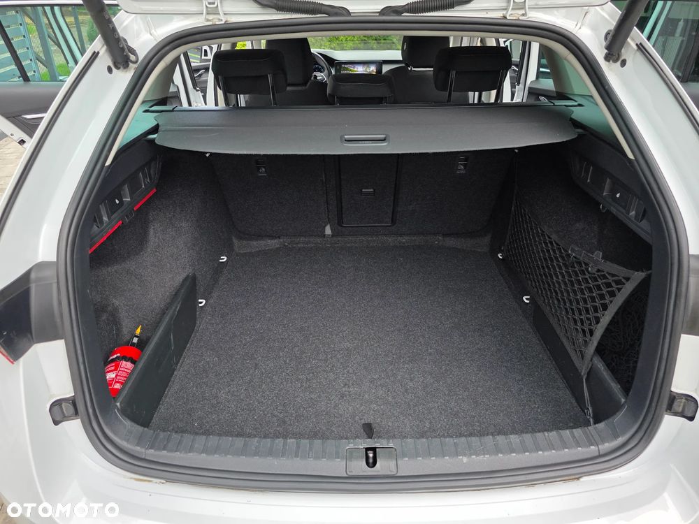 Skoda Octavia 2.0 TDI Style DSG - 19