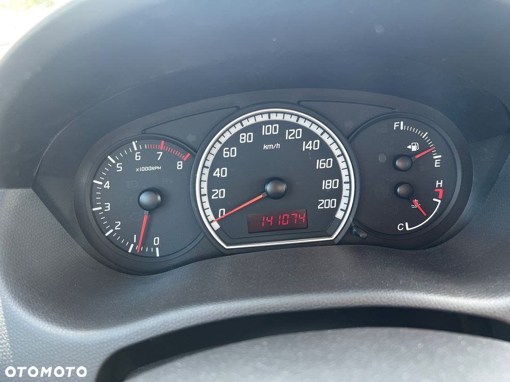 Suzuki Swift - 9