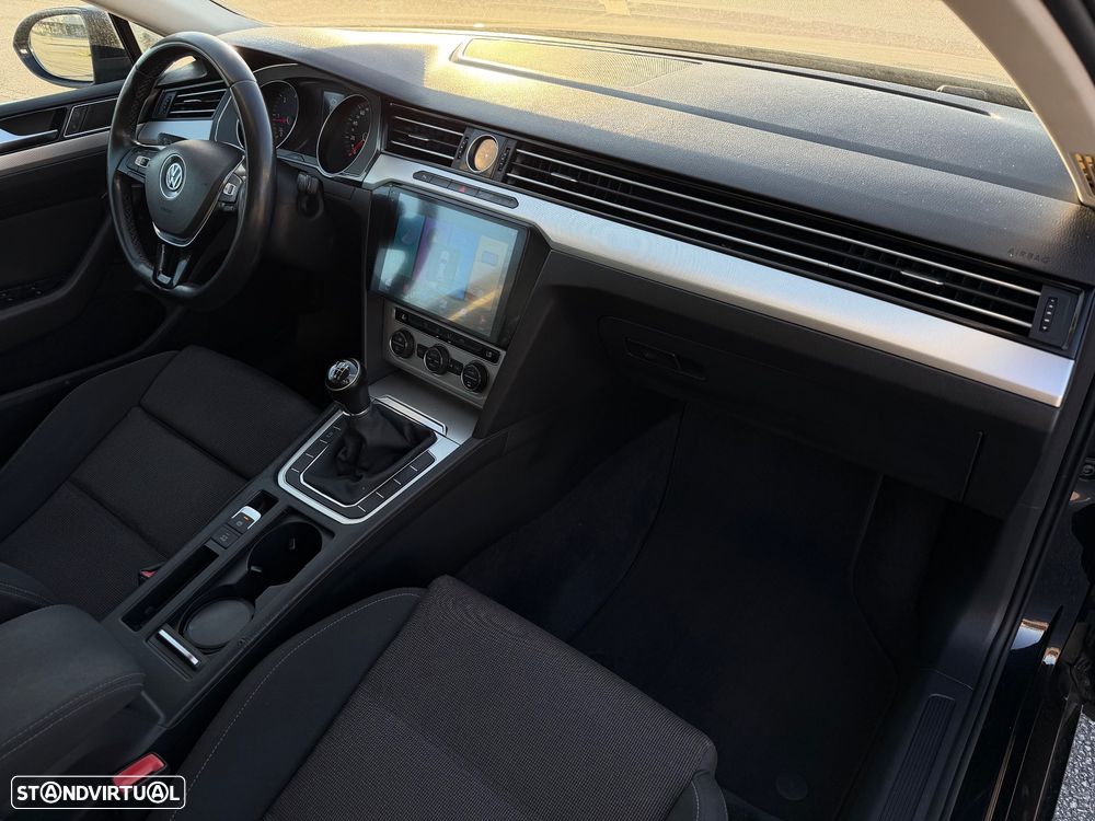 VW Passat Variant 1.6 TDI Confortline - 7