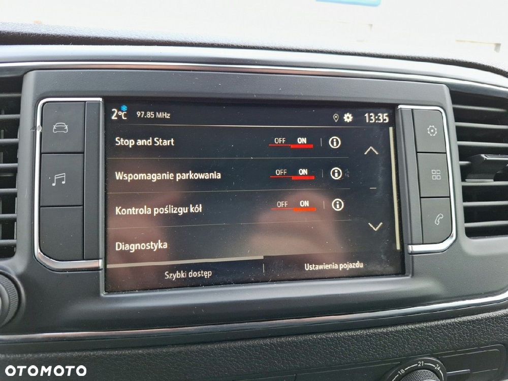 Opel Vivaro - 18