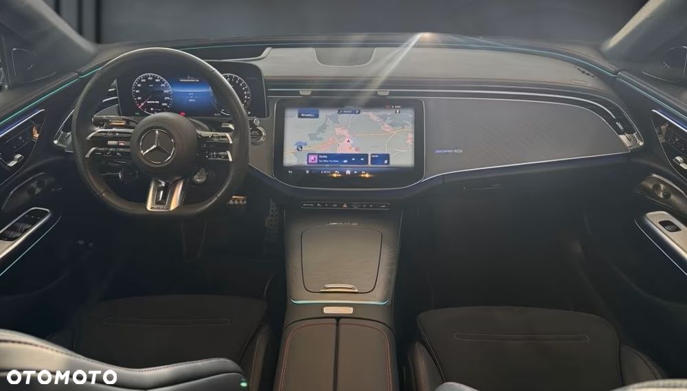 Mercedes-Benz Klasa E AMG 53 4Matic+ AMG SPEEDSHIFT TCT 9G - 11