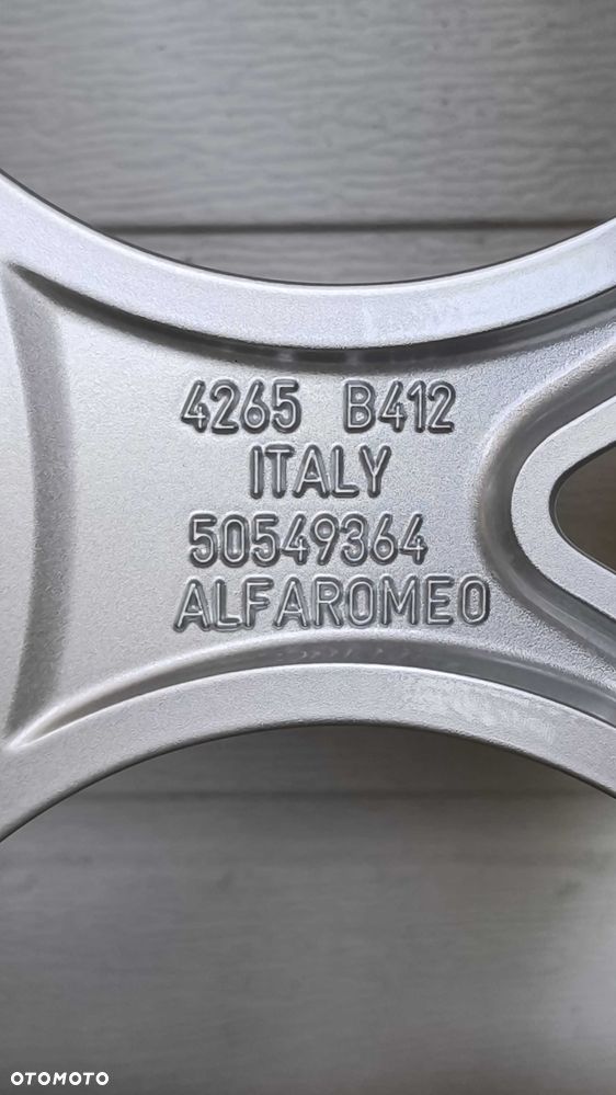 Felgi aluminiowe Alfa Romeo Giulia 18" 5x110 8J 9J Nowe (OL649F) - 6