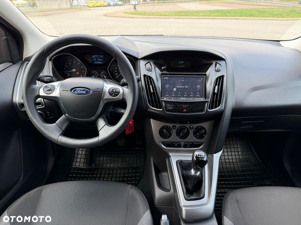 Ford Focus 1.0 EcoBoost Trend - 22