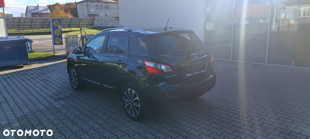 Nissan Qashqai 2.0 dCi 4x4 Tekna - 4