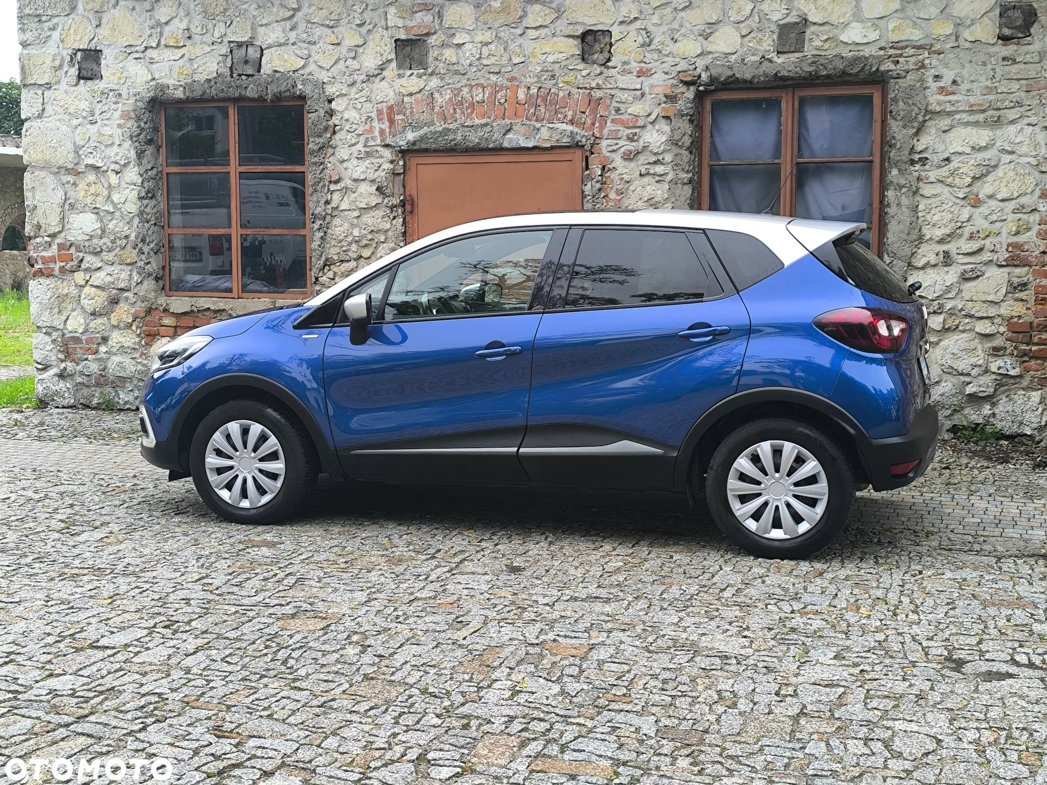 Renault Captur - 4