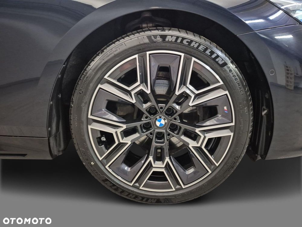 BMW Seria 5 - 10