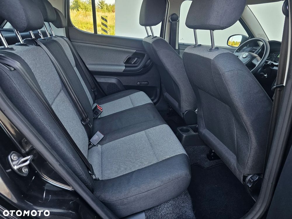 Skoda Fabia 1.4 16V Ambiente - 13