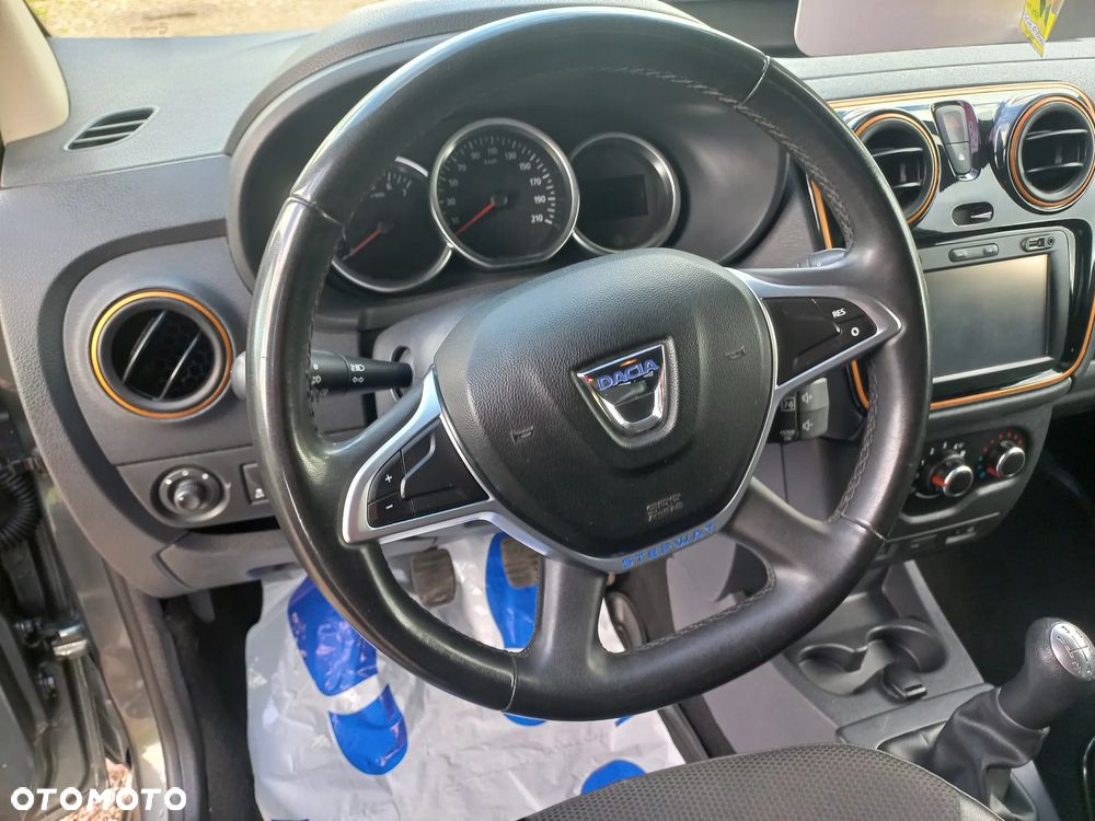 Dacia Dokker TCe 115 Stepway - 6