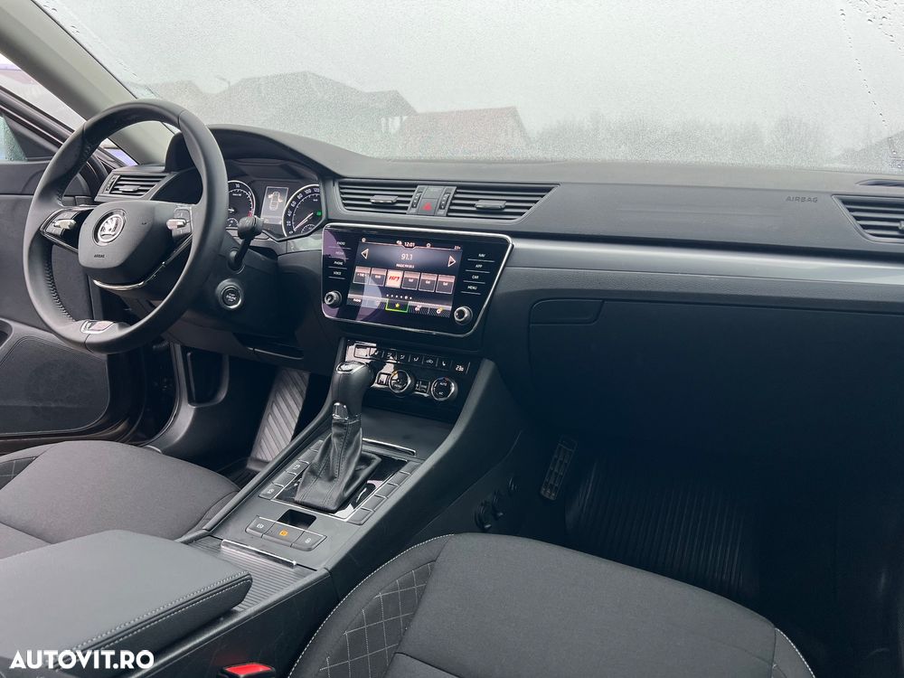 Skoda Superb 2.0 TDI 4x4 DSG Premium Edition - 6