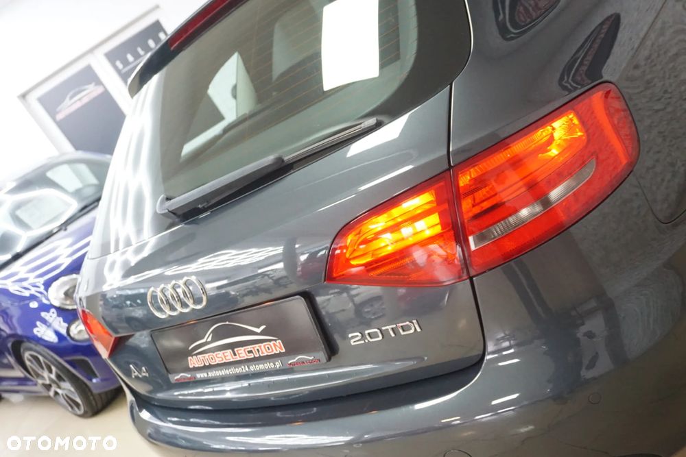 Audi A4 Avant 2.0 TDI - 17