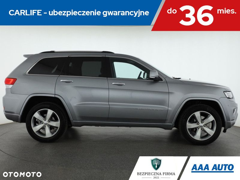 Jeep Grand Cherokee - 7