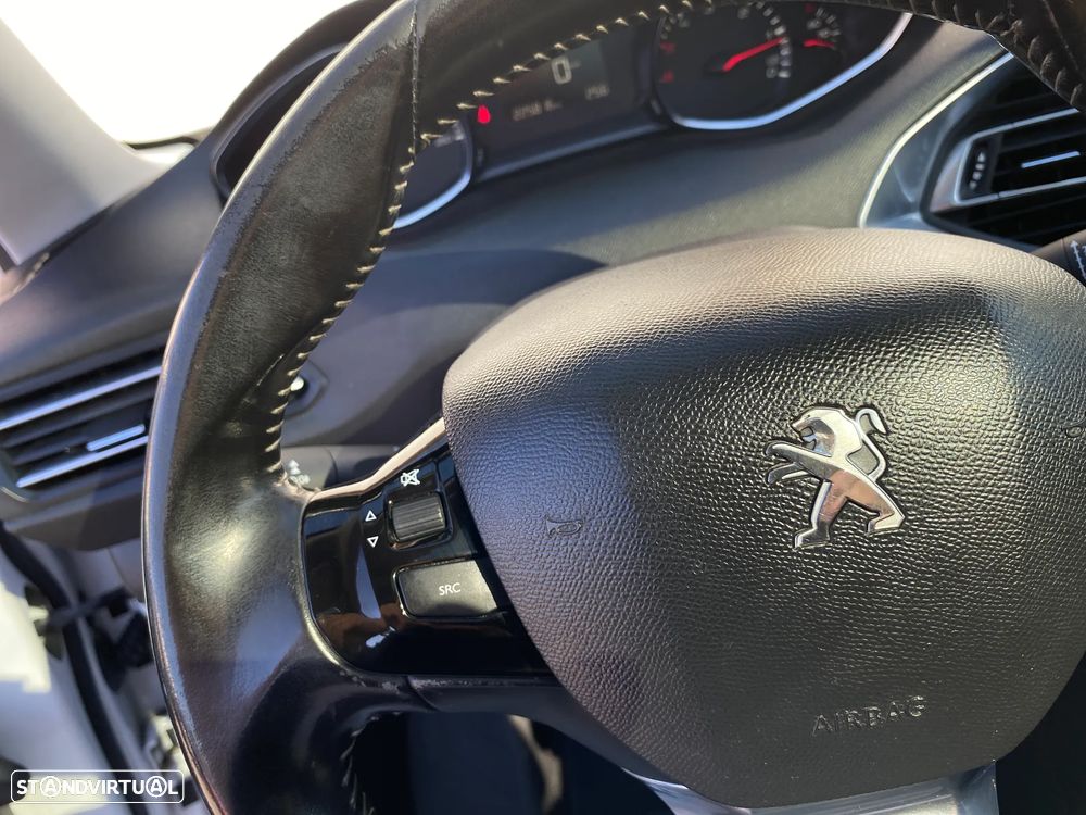 Peugeot 308 SW BlueHDi 120 Stop & Start Style - 24
