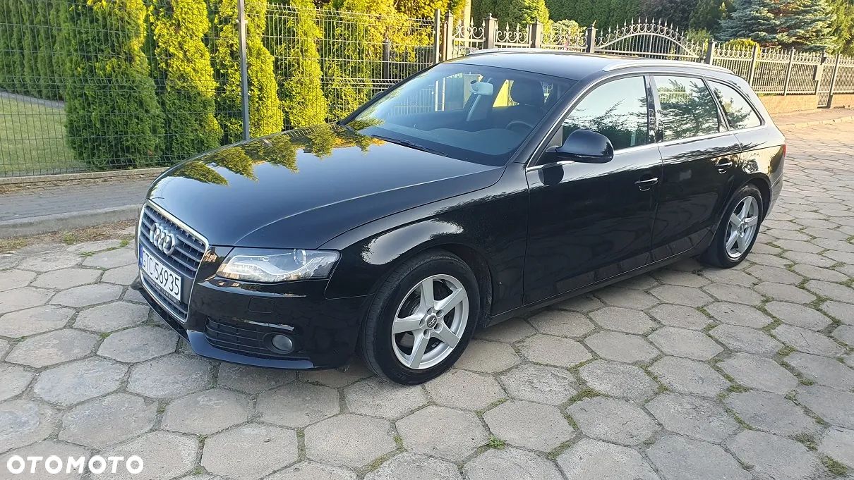 Audi A4 Avant 2.0 TDI DPF Ambiente - 1