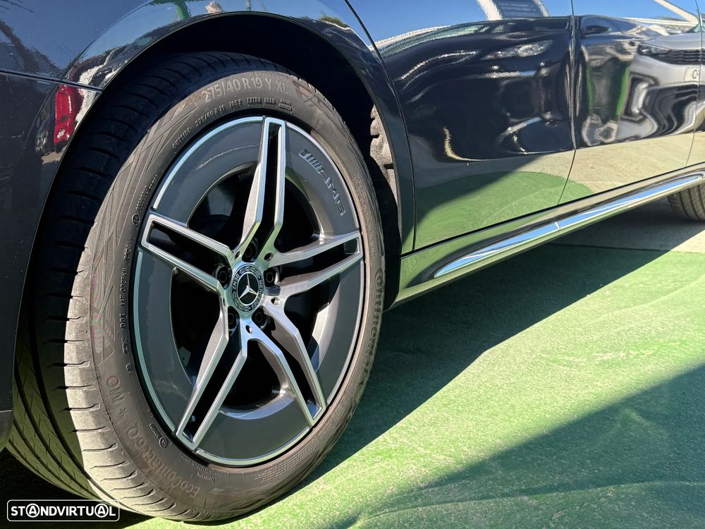 Mercedes-Benz E 300 de - 13