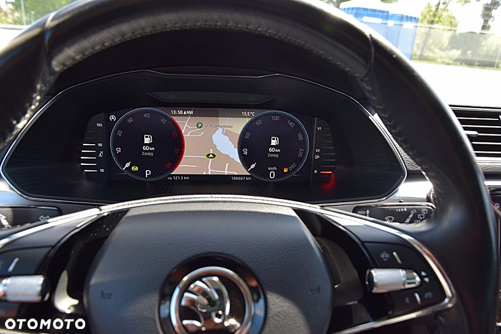 Skoda Superb 2.0 TDI Active DSG7 - 20