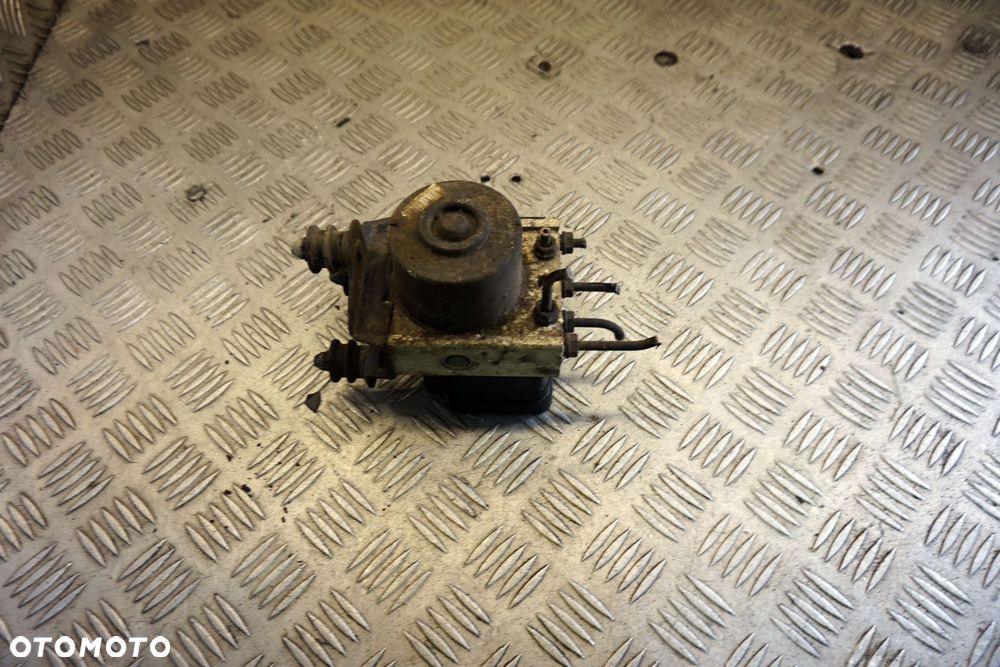 POMPA HAMULCOWA ABS TOLEDO III 5P 1.6 8V 1K0907379P 1K0614117H SEAT 2004-2009 - 5