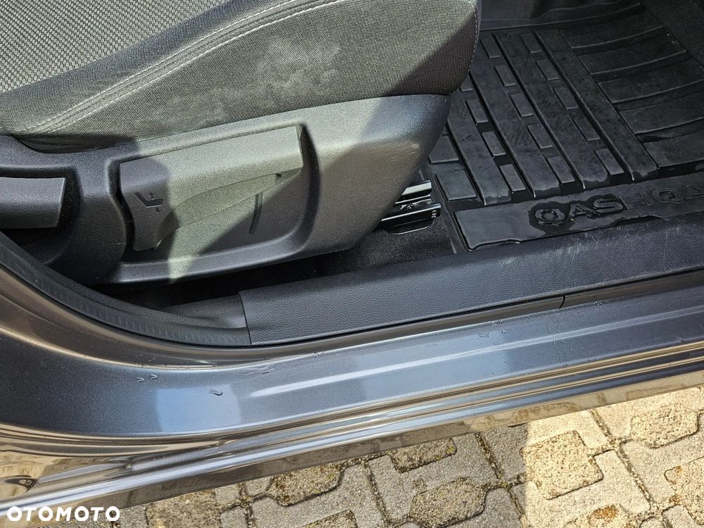 Nissan Qashqai 1.6 DCi Acenta Xtronic EU6 - 13