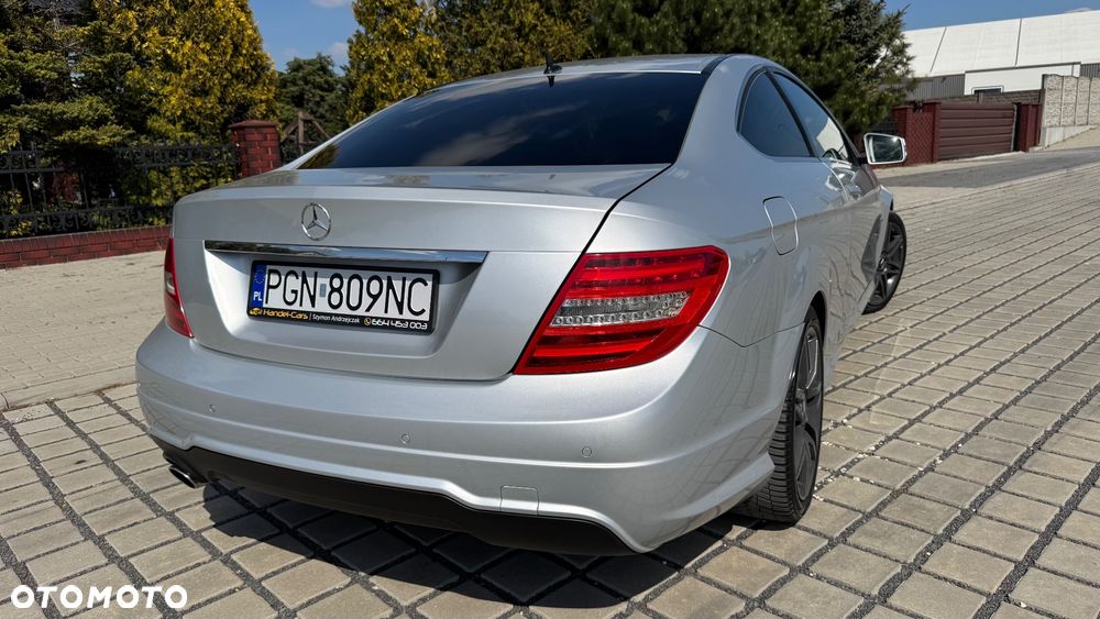 Mercedes-Benz Klasa C 250 (BlueEFFICIENCY) 7G-TRONIC - 11