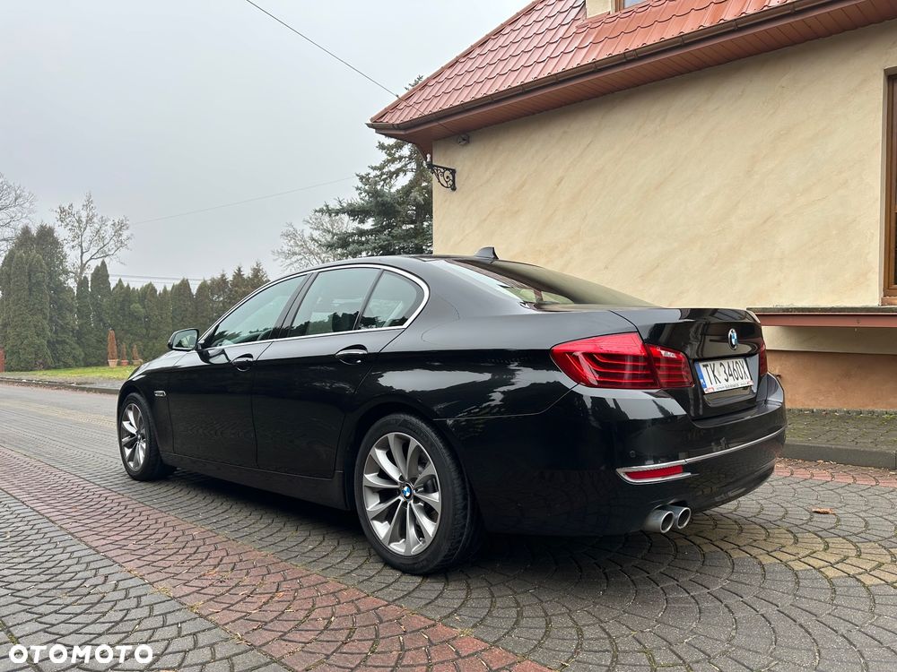 BMW Seria 5 520d xDrive Luxury Line - 7