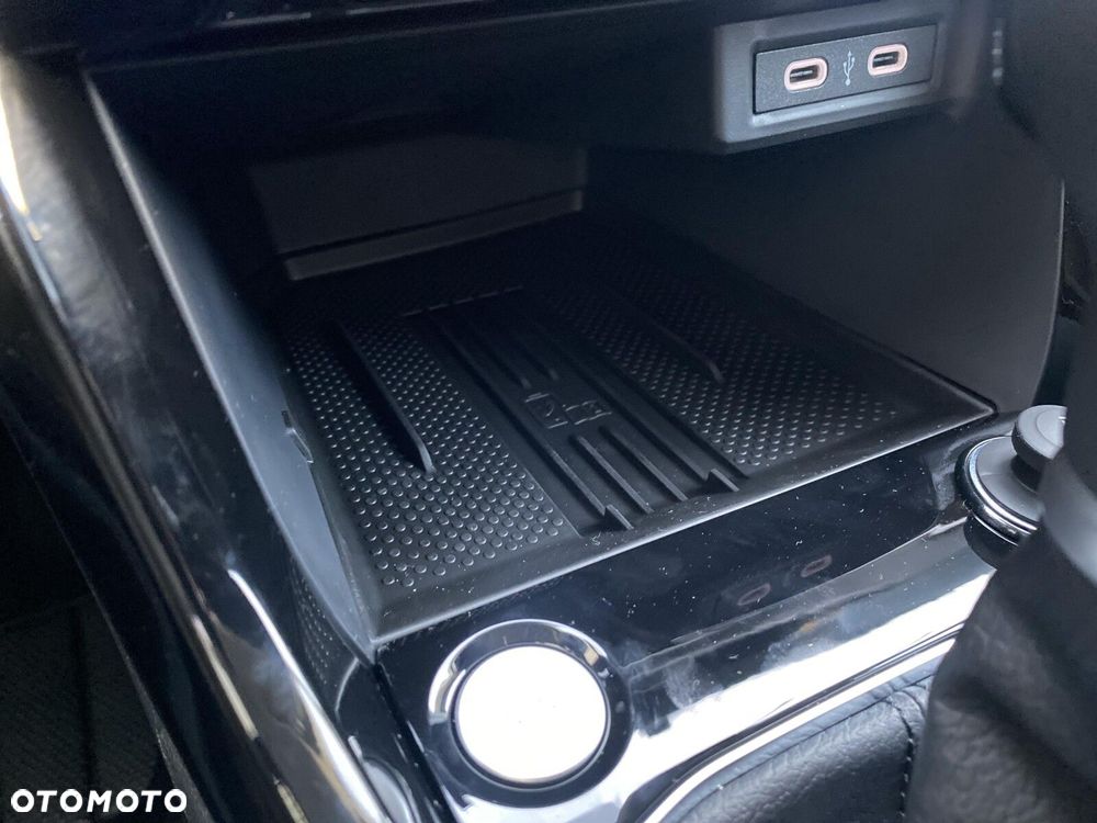 Volkswagen T-Cross - 26