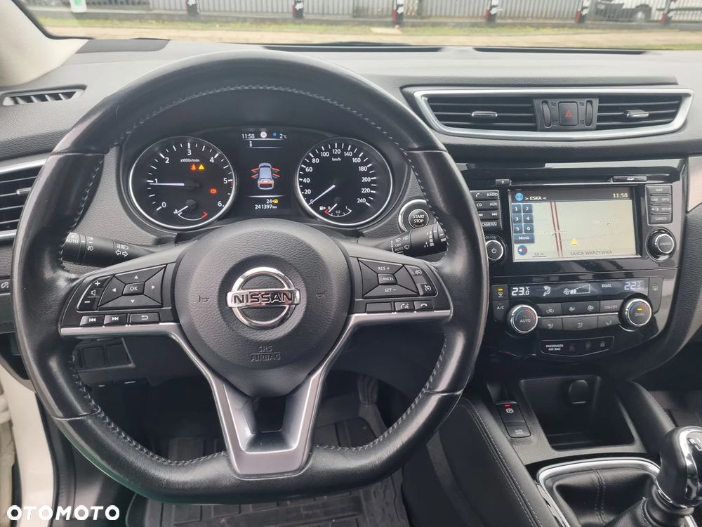 Nissan Qashqai 1.6 dCi Tekna - 27