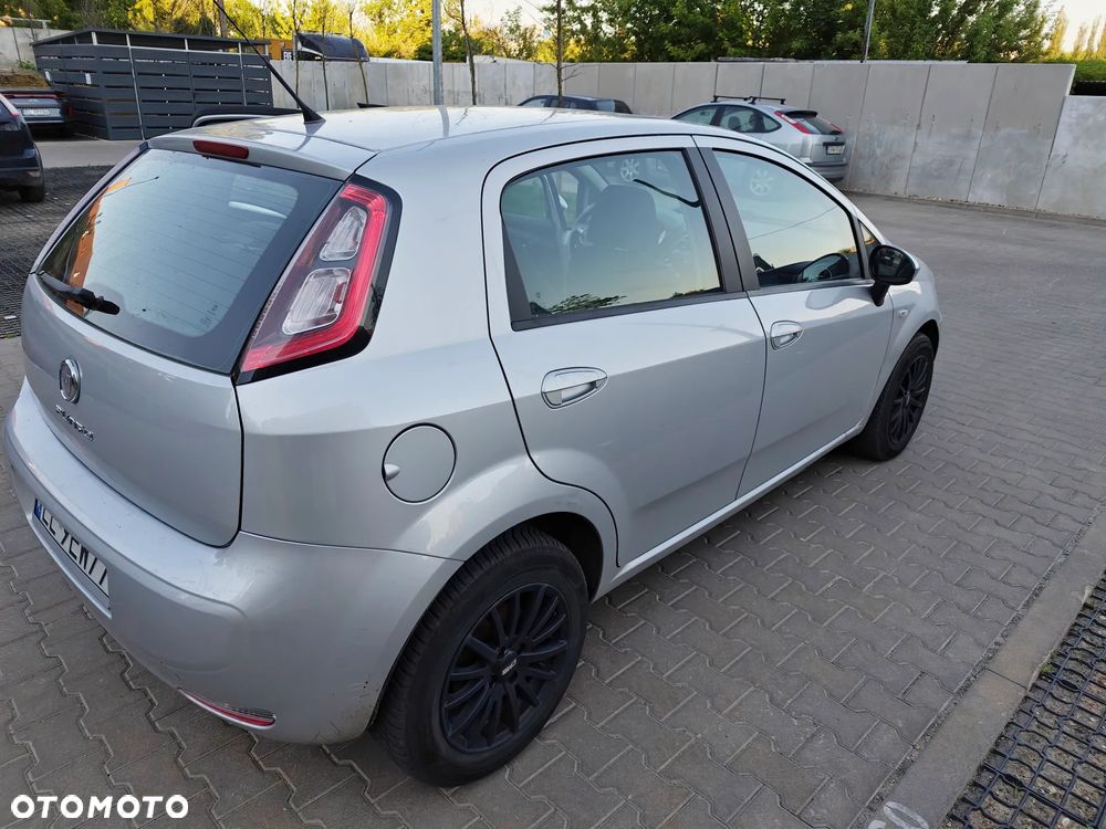 Fiat Punto 1.4 Easy S&S - 4