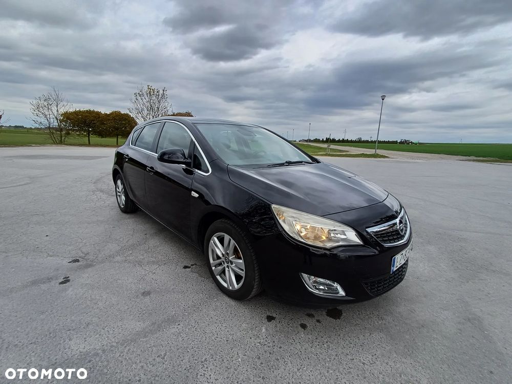 Opel Astra 1.4 Turbo - 8