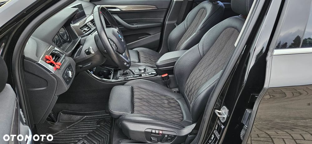 BMW X1 xDrive20d xLine sport - 5