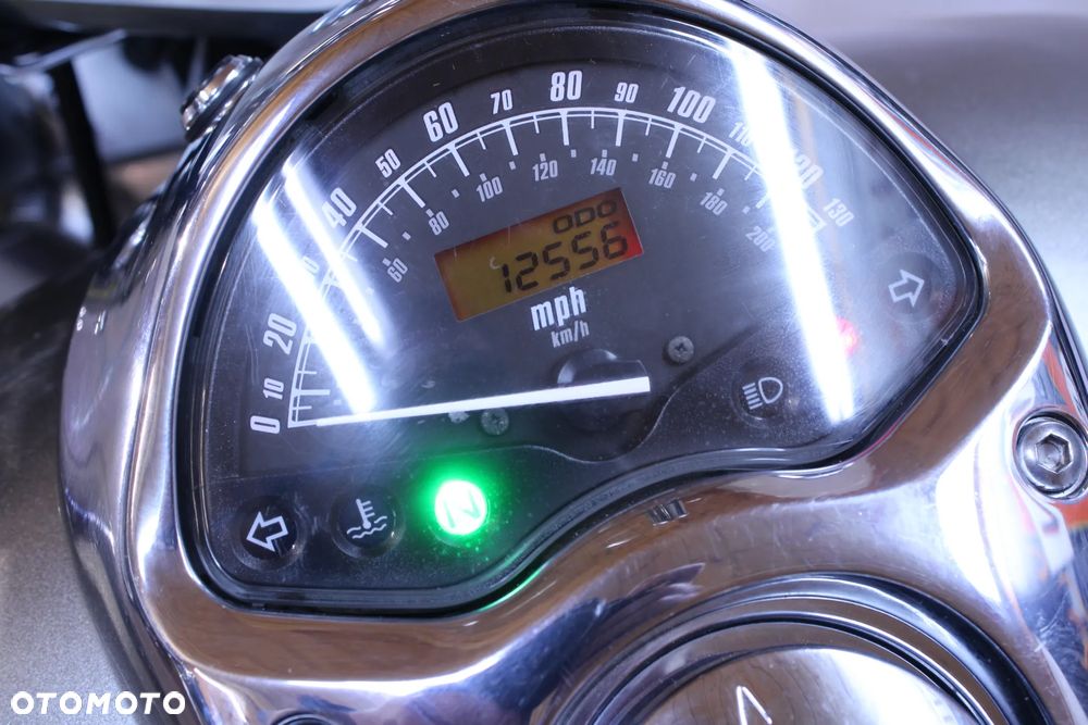 Honda VTX - 31