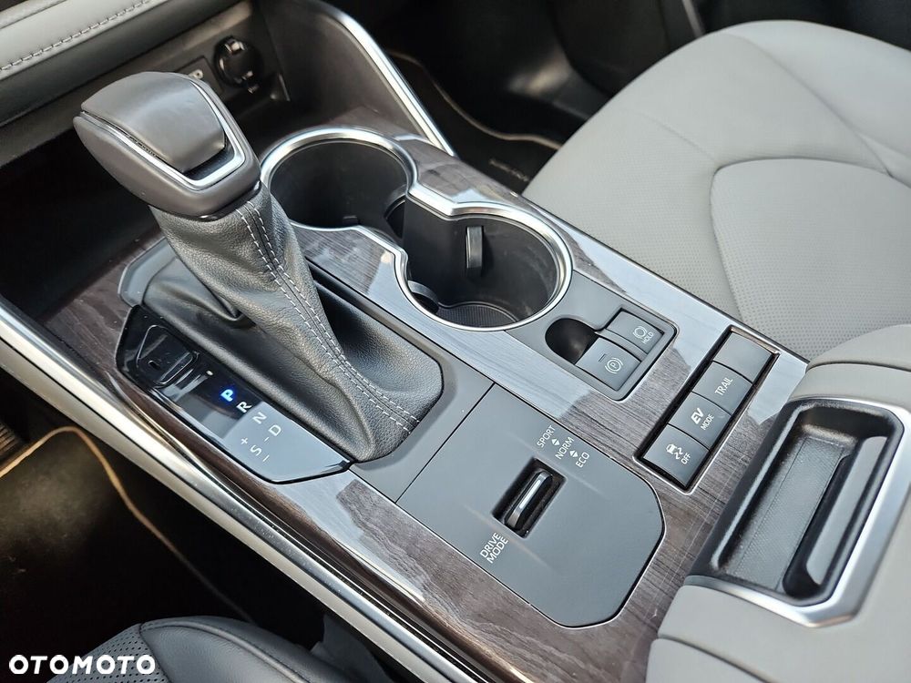 Toyota Highlander - 20