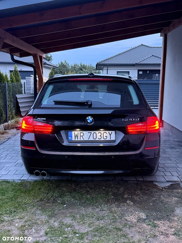 BMW Seria 5 520d xDrive - 19