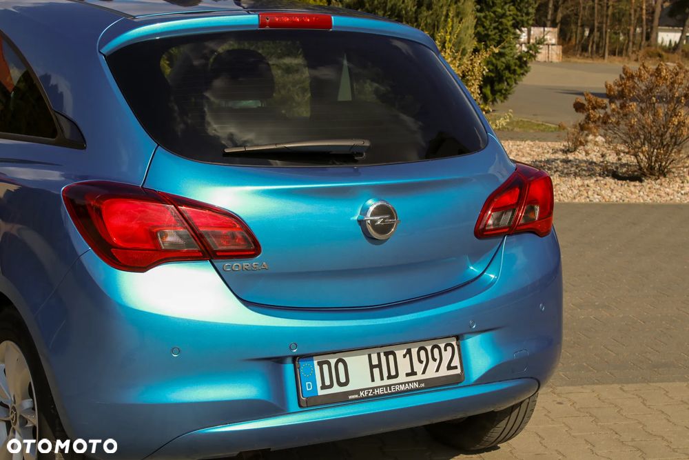 Opel Corsa 1.4 16V Cosmo - 18