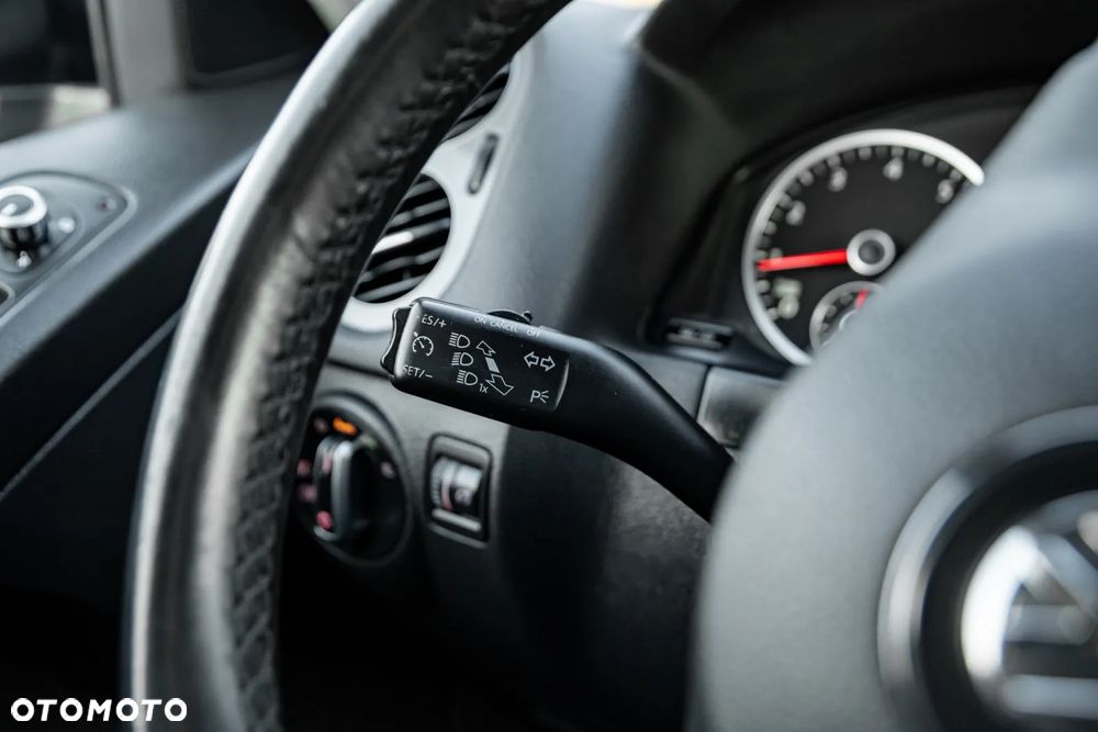 Volkswagen Tiguan 2.0 TSI 4Motion DSG Cup Sport & Style - 35