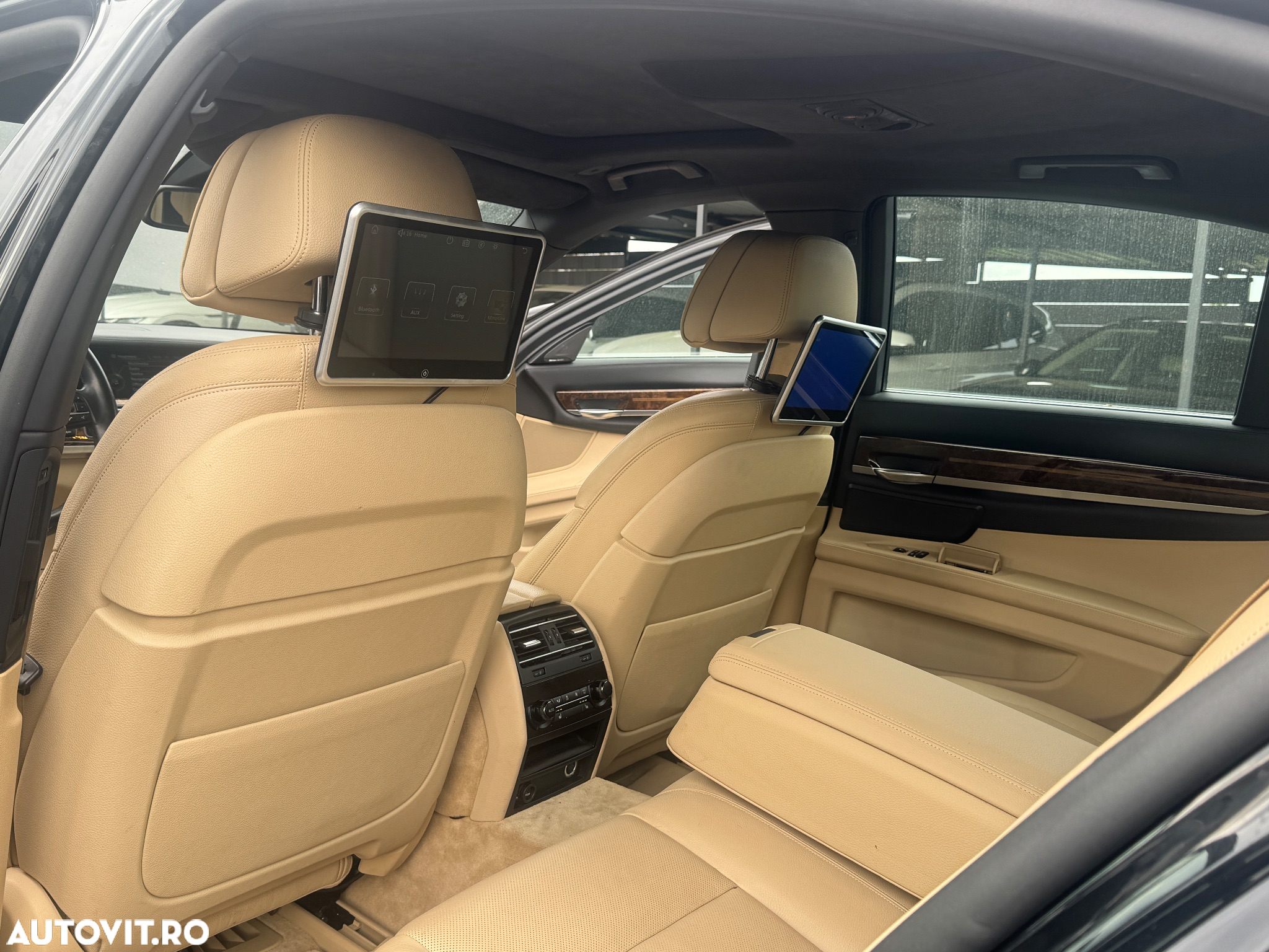 BMW Seria 7 740d xDrive - 19