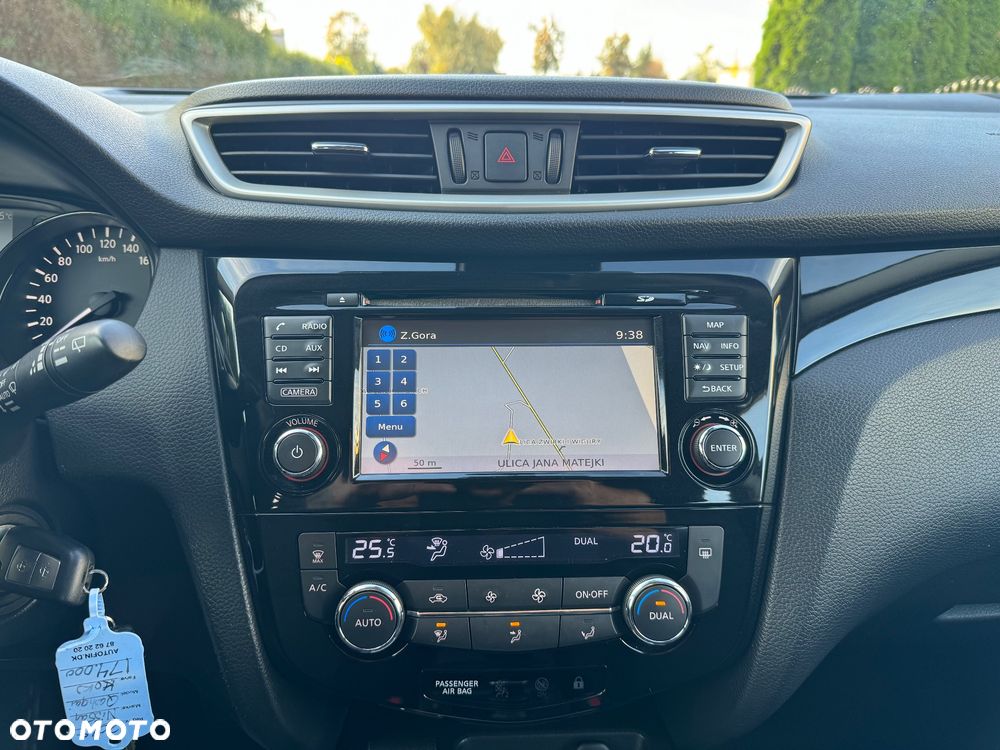 Nissan Qashqai - 14