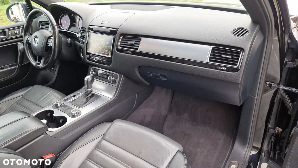 Volkswagen Touareg 4.2 V8 TDI DPF Automatik Exclusive - 37