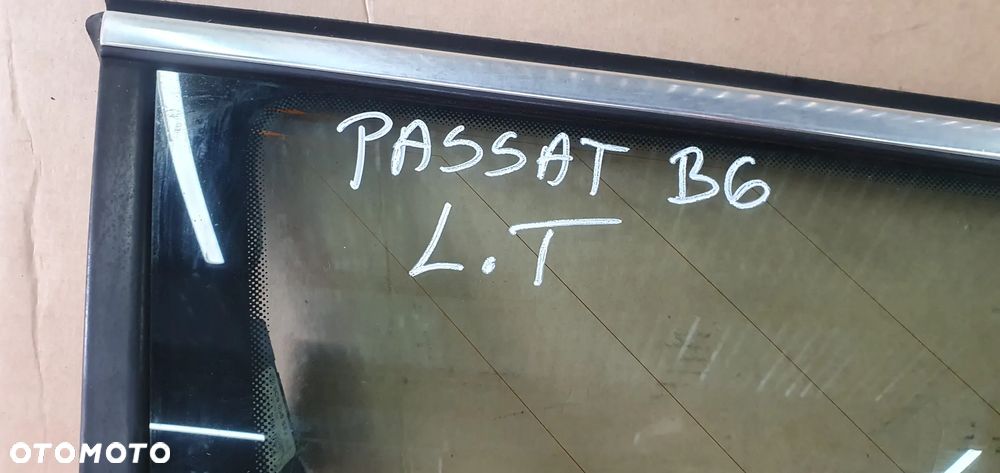 Szyba lewy tył tylna lewa karoseryjna VW Passat B6 AS2 06r - 5