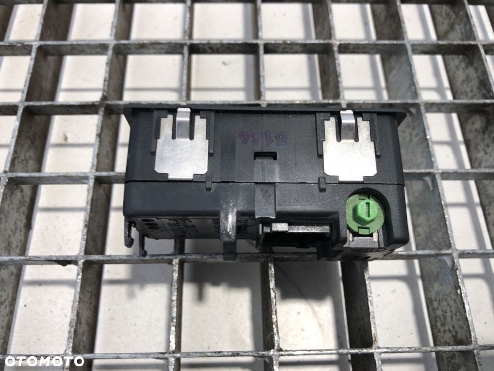 PANEL STEROWANIA WEBASTO - 349.00 PLN - DAF XF 2012 - 2022 FA 460 8EU007628-01 - 3