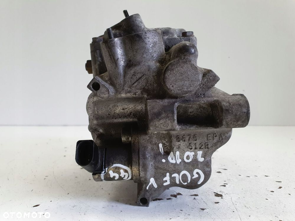 SPRĘŻARKA KLIMATYZACJI VW Golf V 2.0 TDI _ Pompa 1K0820803G - 10