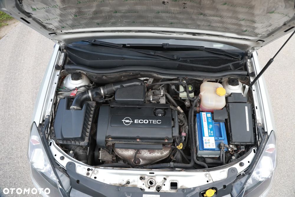 Opel Astra III 1.6 Enjoy - 19