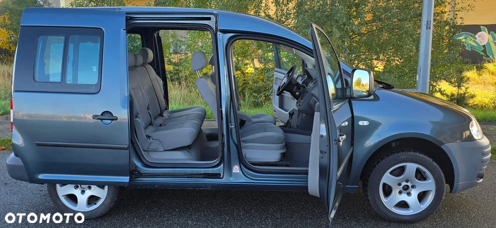 Volkswagen Caddy 1.6 Familie (7-Si.) - 11