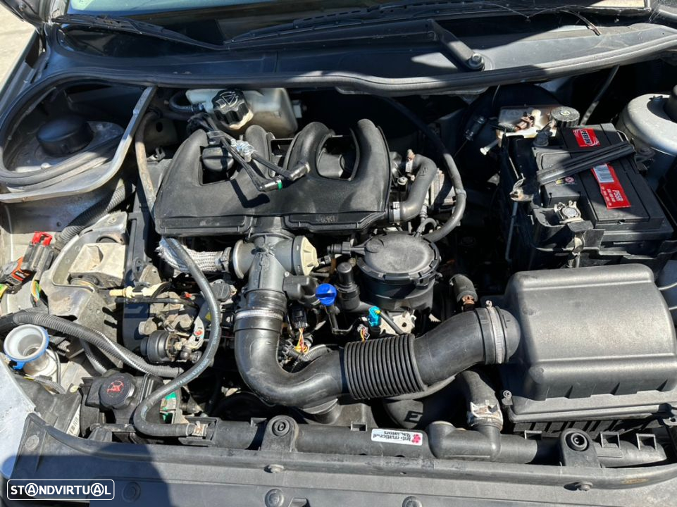 Peugeot 206 1.9D para peças - 8