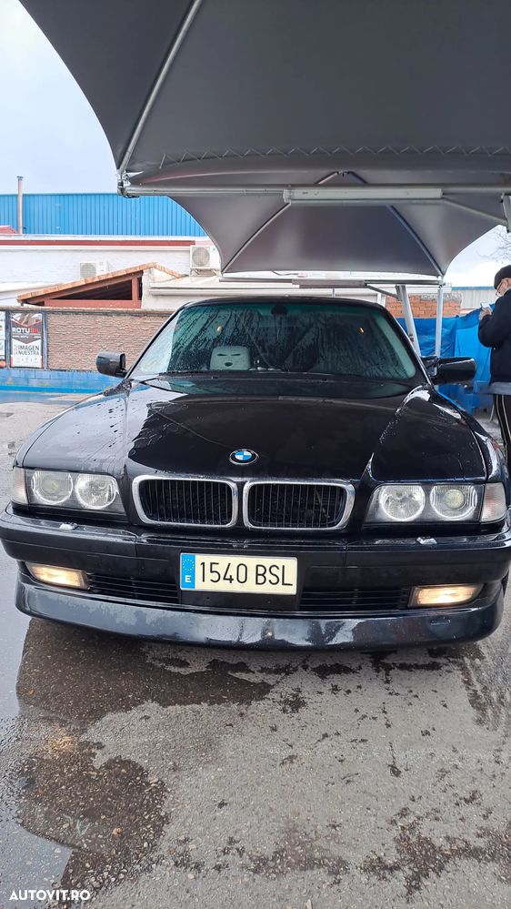 BMW Seria 7 - 2