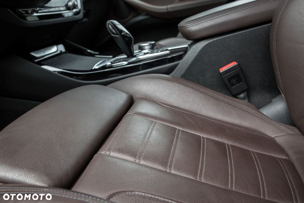 BMW X3 - 18